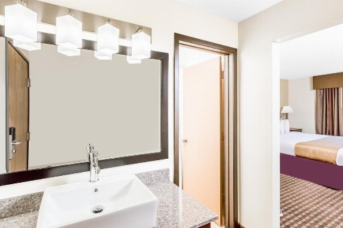 Days Inn by Wyndham Des Moines Merle Hay image 17